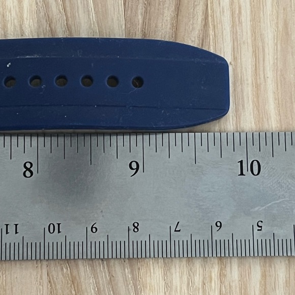 Auriol Men’s Watch Blue Case and Rubber Strap Stainless Luminous Hands - Picture 10 of 10